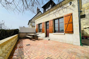 Beautiful house with a garden on a hill near Amboise